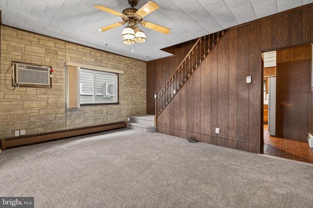 518 WASHINGTON ST, Tamaqua, PA 18252