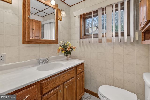 518 WASHINGTON ST, Tamaqua, PA 18252