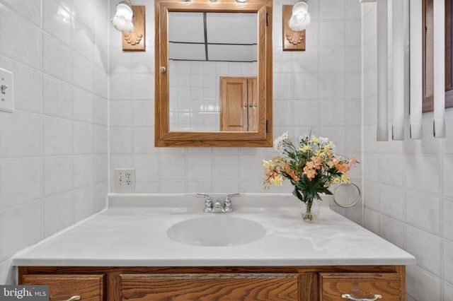 518 WASHINGTON ST, Tamaqua, PA 18252