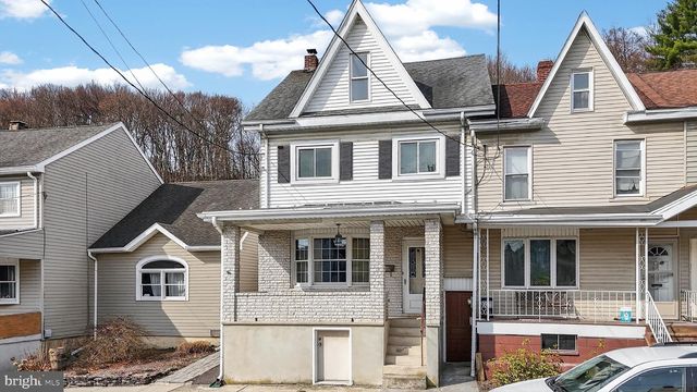 518 WASHINGTON ST, Tamaqua, PA 18252
