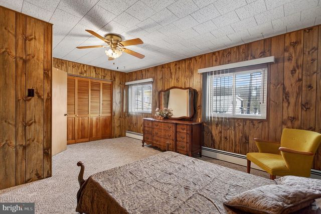 518 WASHINGTON ST, Tamaqua, PA 18252