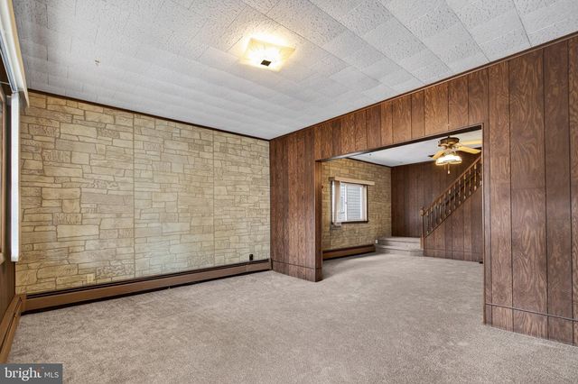 518 WASHINGTON ST, Tamaqua, PA 18252