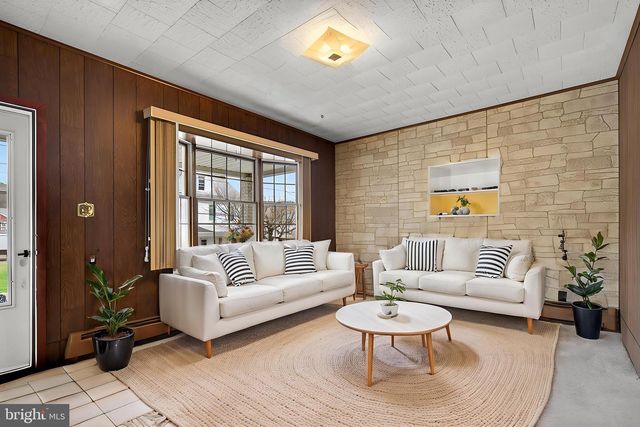 518 WASHINGTON ST, Tamaqua, PA 18252