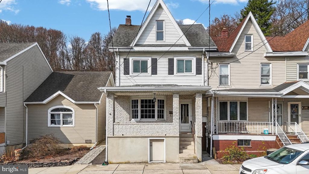 518 WASHINGTON ST, Tamaqua, PA 18252