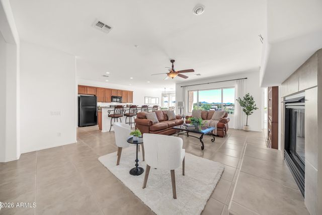 42115 N CELEBRATION Way, Phoenix, AZ 85086