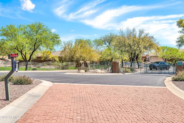 42115 N CELEBRATION Way, Phoenix, AZ 85086