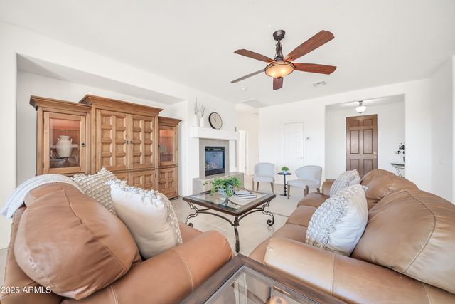 42115 N CELEBRATION Way, Phoenix, AZ 85086