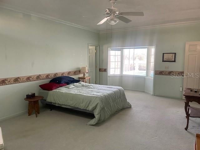 6823 GREENBRIER DRIVE, Seminole, FL 33777