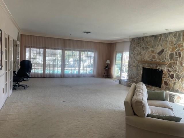 6823 GREENBRIER DRIVE, Seminole, FL 33777