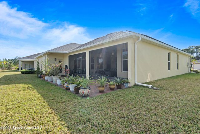 505 Stonebriar Drive SE, Palm Bay, FL 32909