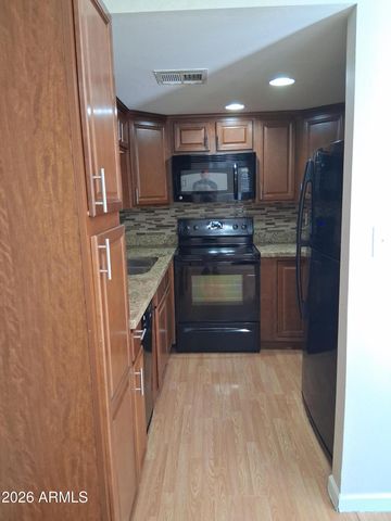 5432 W SHEENA Drive, Glendale, AZ 85306