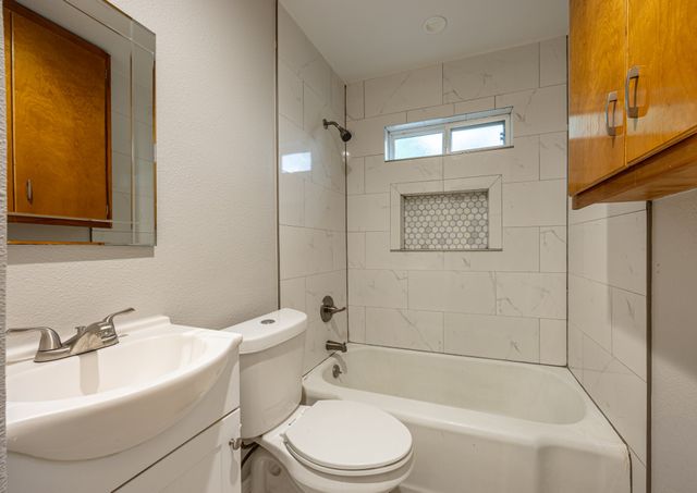 4324 Geddes Avenue, Fort Worth, TX 76107