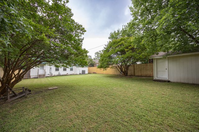 4324 Geddes Avenue, Fort Worth, TX 76107