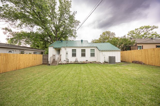 4324 Geddes Avenue, Fort Worth, TX 76107