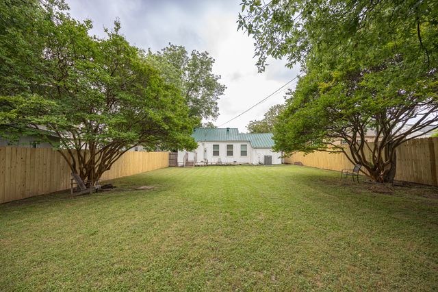 4324 Geddes Avenue, Fort Worth, TX 76107