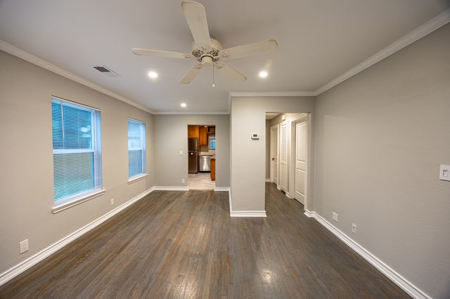 4324 Geddes Avenue, Fort Worth, TX 76107