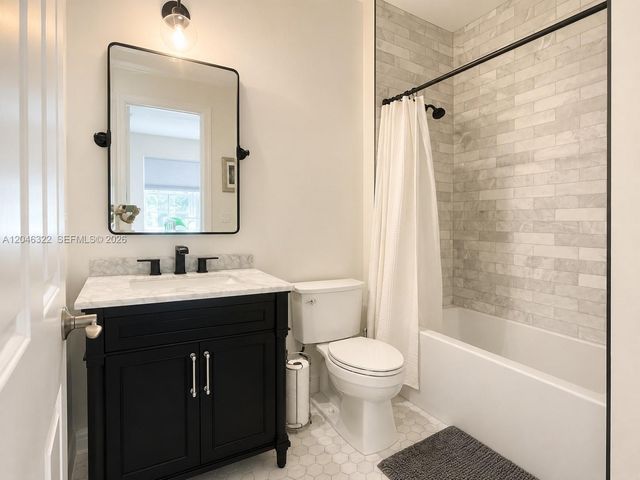 203 Evergrene Pkwy, Palm Beach Gardens, FL 33410