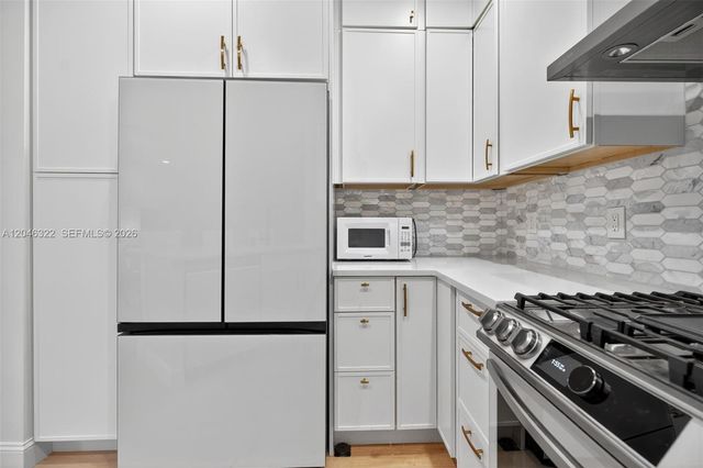 203 Evergrene Pkwy, Palm Beach Gardens, FL 33410