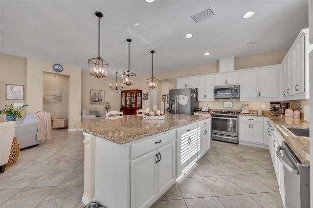615 CONSERVATION BOULEVARD, Groveland, FL 34736