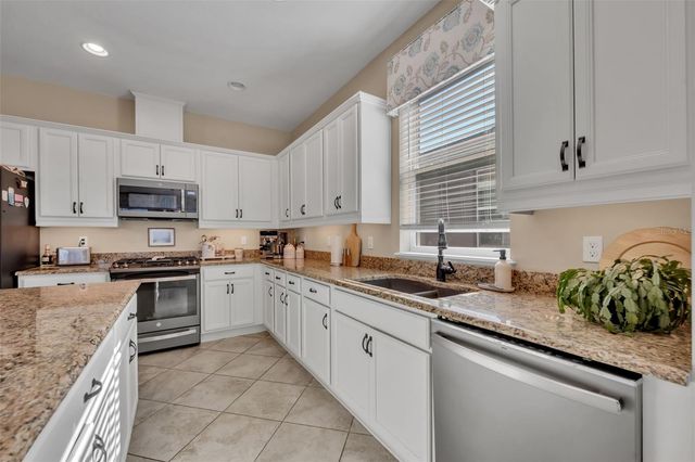 615 CONSERVATION BOULEVARD, Groveland, FL 34736