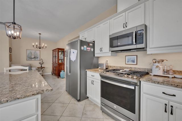 615 CONSERVATION BOULEVARD, Groveland, FL 34736