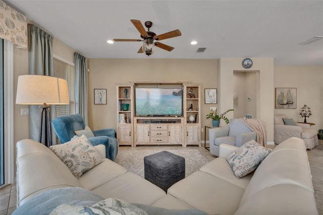 615 CONSERVATION BOULEVARD, Groveland, FL 34736