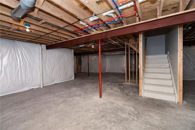 5119 Red Oak Lane, Batavia, NY 14020