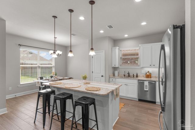 12482 Ryland Dr, Pensacola, FL 32506