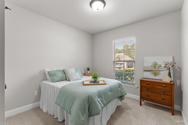 12482 Ryland Dr, Pensacola, FL 32506