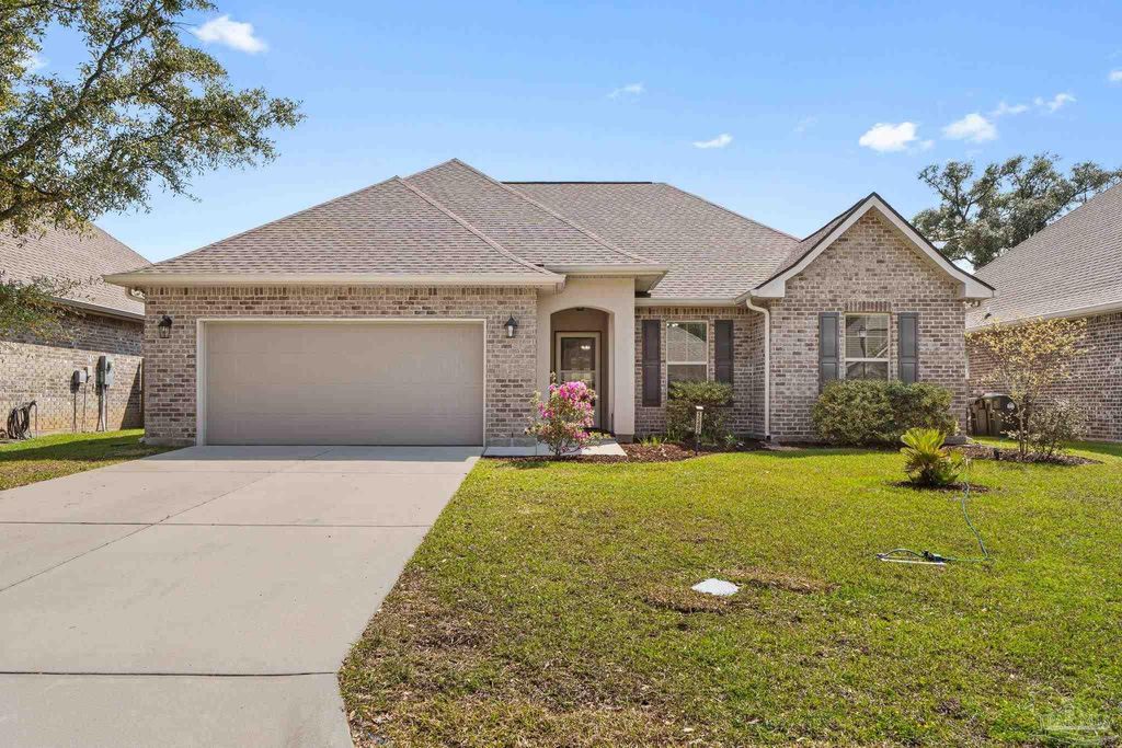12482 Ryland Dr, Pensacola, FL 32506