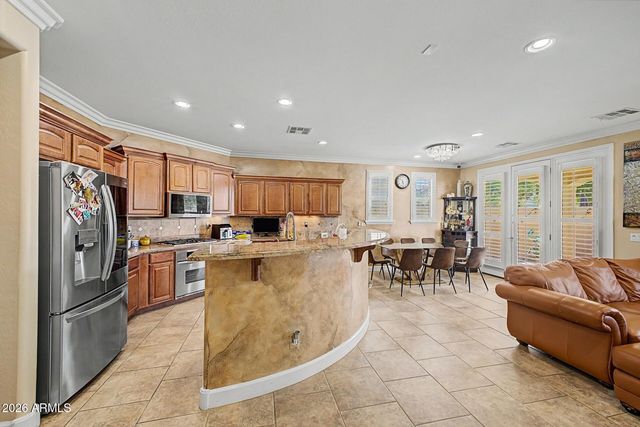 295 W LANTANA Place, Chandler, AZ 85248