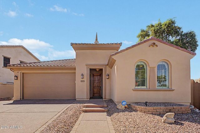 295 W LANTANA Place, Chandler, AZ 85248