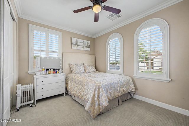 295 W LANTANA Place, Chandler, AZ 85248