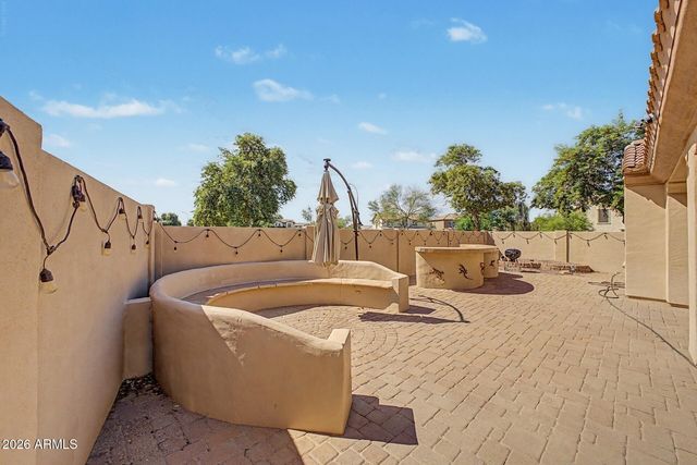 295 W LANTANA Place, Chandler, AZ 85248