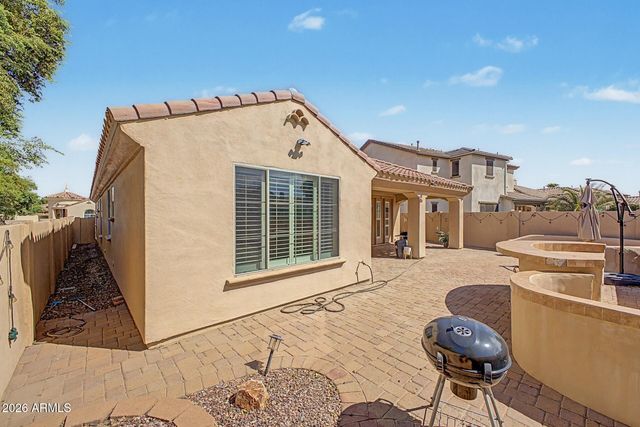 295 W LANTANA Place, Chandler, AZ 85248