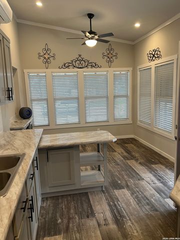 275 Siesta, Bandera, TX 78003