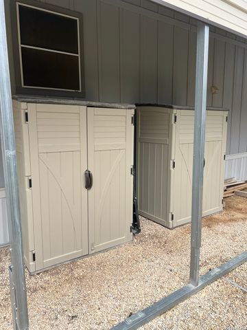 275 Siesta, Bandera, TX 78003