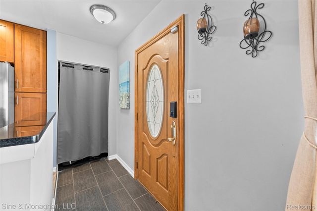 3903 Mark Orr Road, Royal Oak, MI 48073