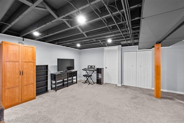 3903 Mark Orr Road, Royal Oak, MI 48073