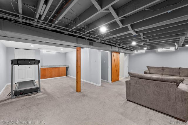 3903 Mark Orr Road, Royal Oak, MI 48073