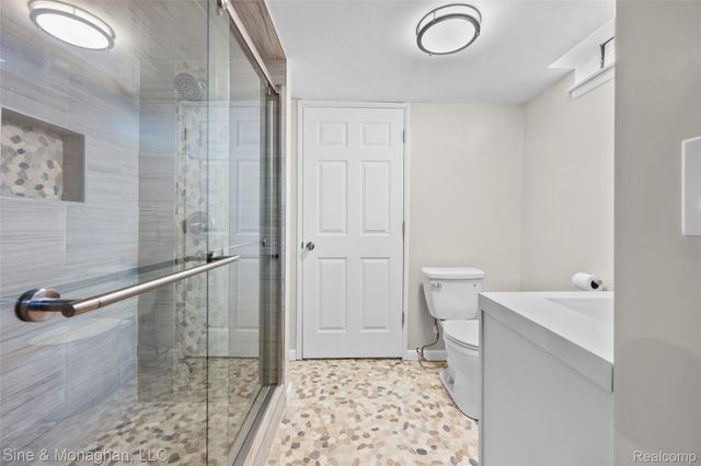 3903 Mark Orr Road, Royal Oak, MI 48073