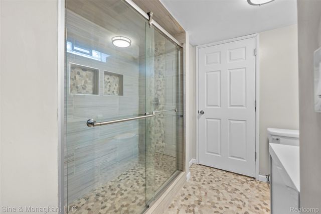 3903 Mark Orr Road, Royal Oak, MI 48073