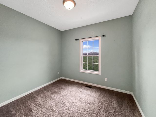 374 Cook Rd, Portland, TN 37148