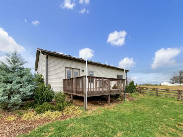 374 Cook Rd, Portland, TN 37148