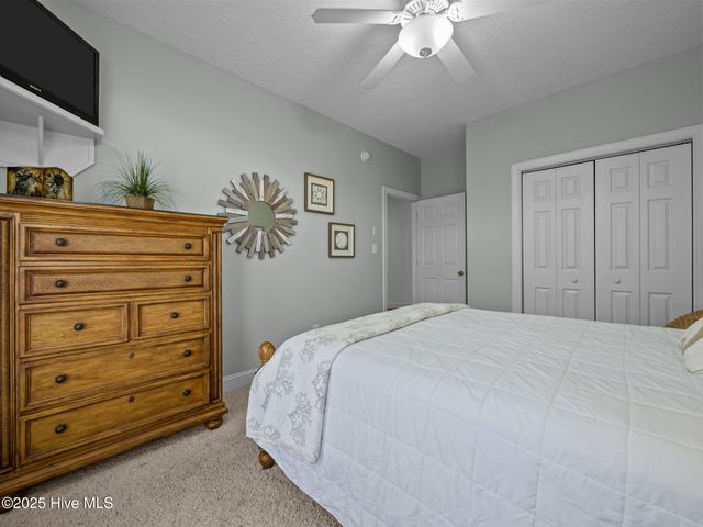 9902 Colonel Hanson Court, Emerald Isle, NC 28594