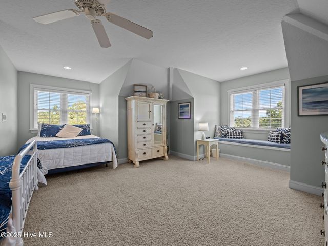 9902 Colonel Hanson Court, Emerald Isle, NC 28594