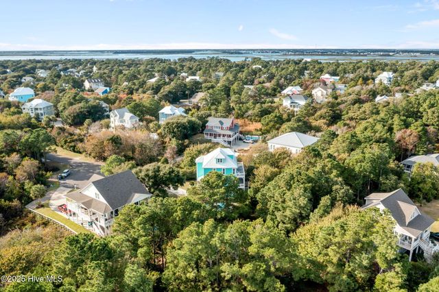 9902 Colonel Hanson Court, Emerald Isle, NC 28594