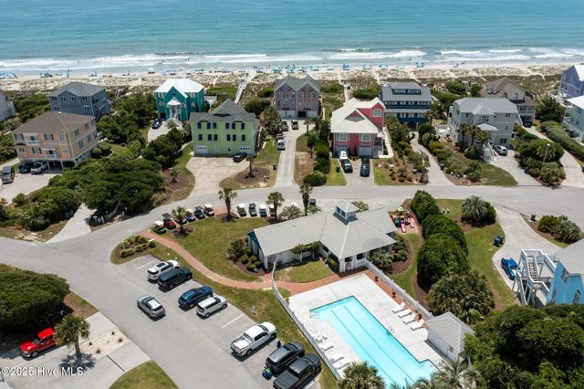 9902 Colonel Hanson Court, Emerald Isle, NC 28594