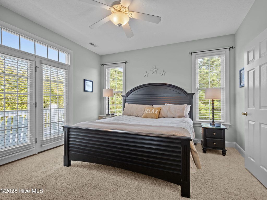 Image 19 of property listing at 9902 Colonel Hanson Court, Emerald Isle, NC 28594