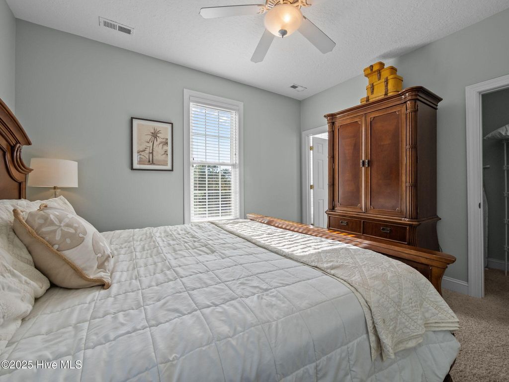 Image 28 of property listing at 9902 Colonel Hanson Court, Emerald Isle, NC 28594